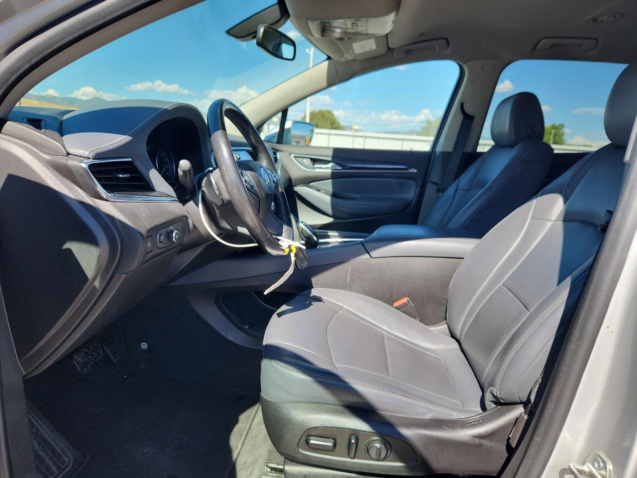 2019 Buick Enclave Essence VIN: 5GAERBKWXKJ183737 Lot: 72093265