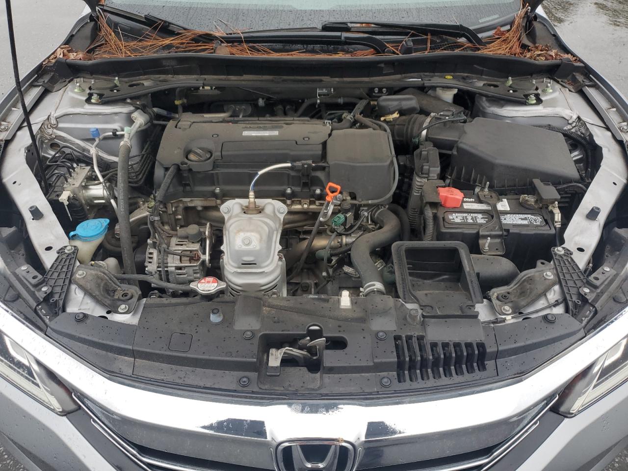 2016 Honda Accord Exl VIN: 1HGCR2F84GA198759 Lot: 81400085