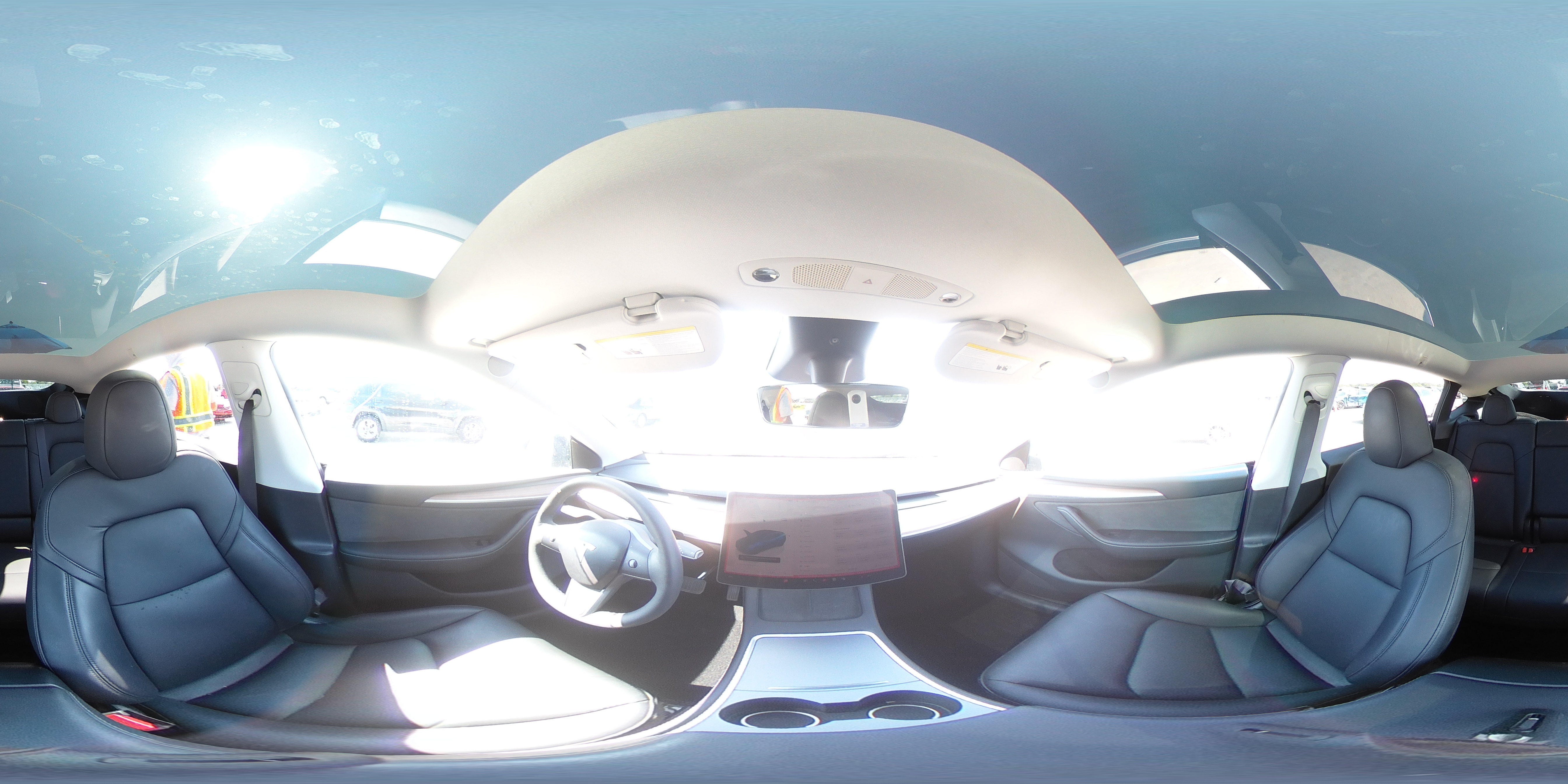 2024 Tesla Model Y VIN: 7SAYGDEE2RA279895 Lot: 72039455