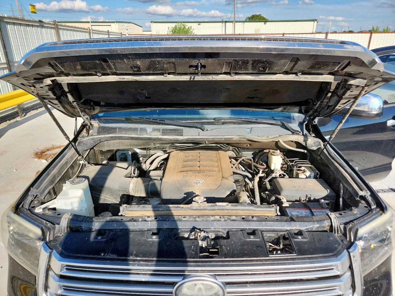 2018 Toyota Tundra Double Cab Limited VIN: 5TFBW5F15JX693080 Lot: 82090915