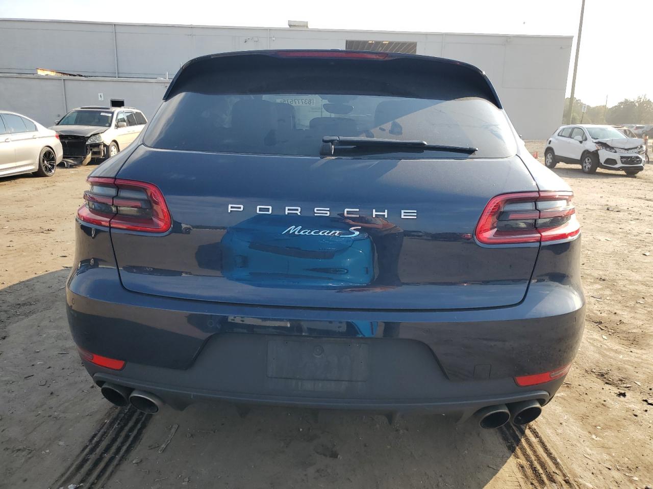 2018 Porsche Macan S VIN: WP1AB2A5XJLB34758 Lot: 83777575