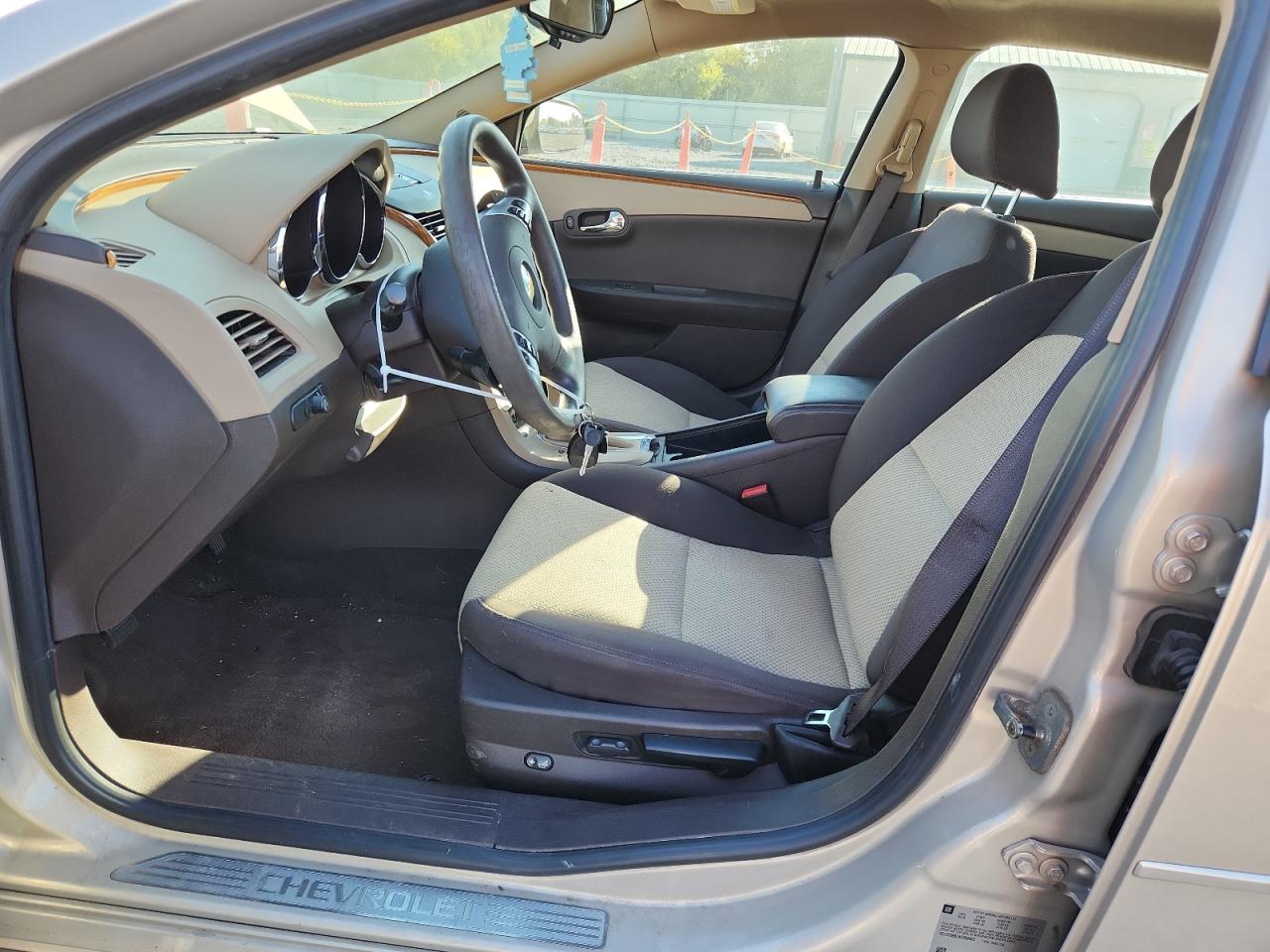 2010 Chevrolet Malibu 1Lt VIN: 1G1ZC5EB7AF299452 Lot: 80518235