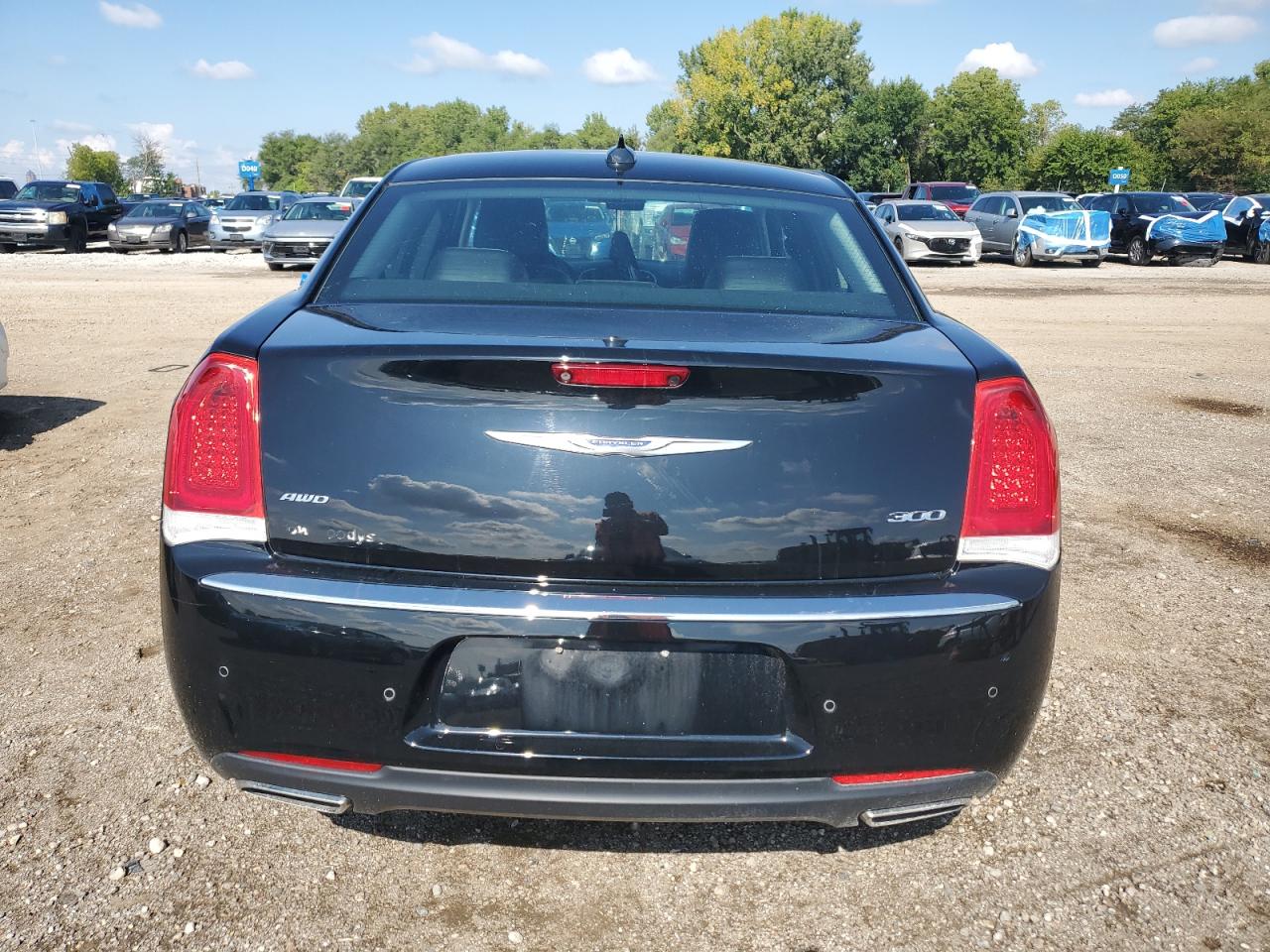 2019 Chrysler 300 Limited VIN: 2C3CCAKG1KH706305 Lot: 82125785