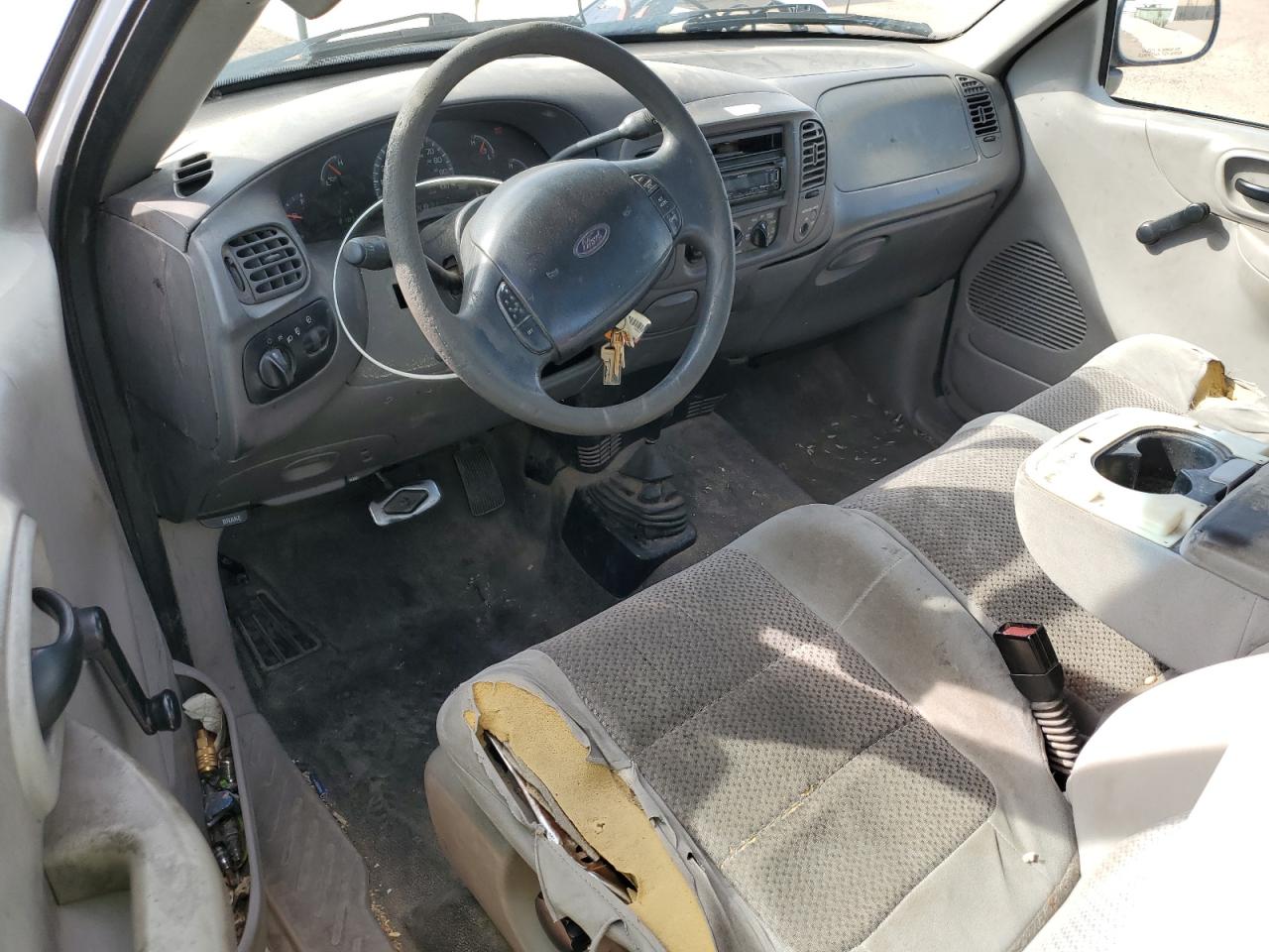 2002 Ford F150 VIN: 2FTPX18Z22CA67195 Lot: 81082155