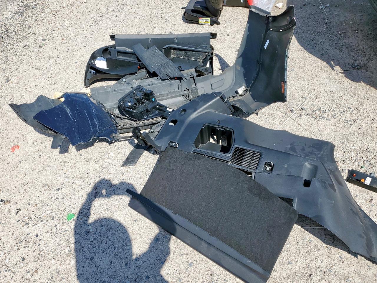 2022 Ford Explorer Xlt VIN: 1FMSK7DH8NGB75845 Lot: 81787915