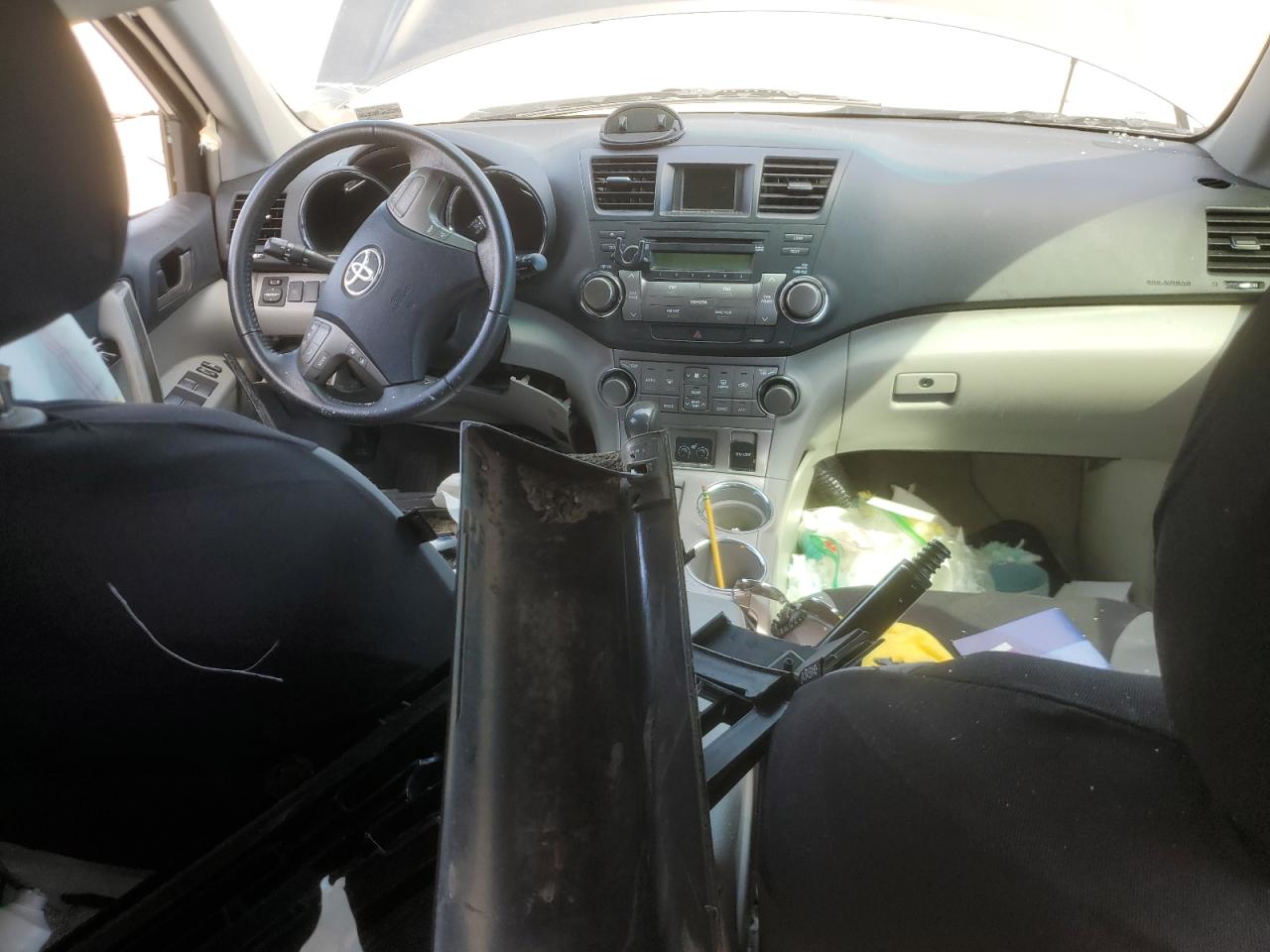 2008 Toyota Highlander Sport VIN: JTEDS43A282005753 Lot: 81841515