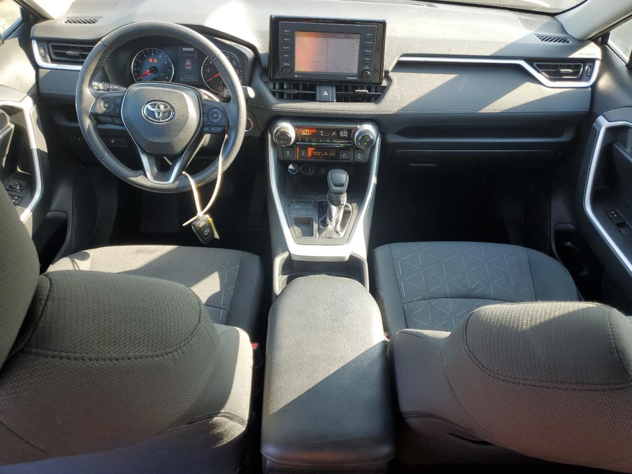 2020 Toyota Rav4 Xle VIN: 2T3W1RFV8LW096717 Lot: 80464665