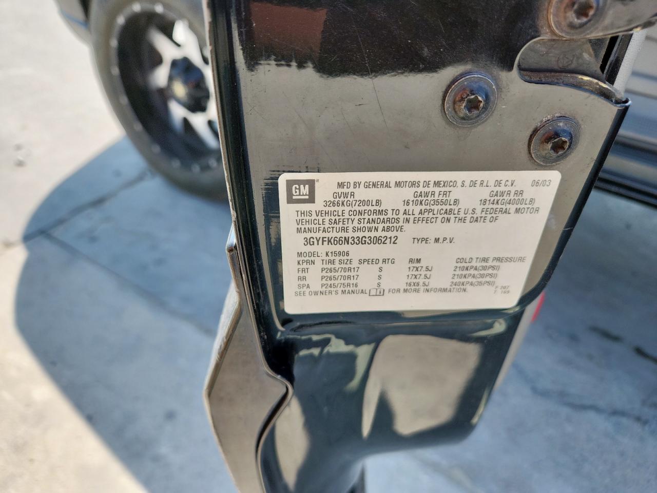 2003 Cadillac Escalade Esv VIN: 3GYFK66N33G306212 Lot: 81671555