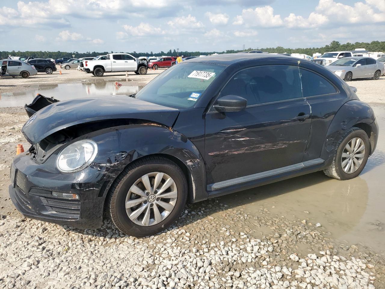 2018 Volkswagen Beetle S