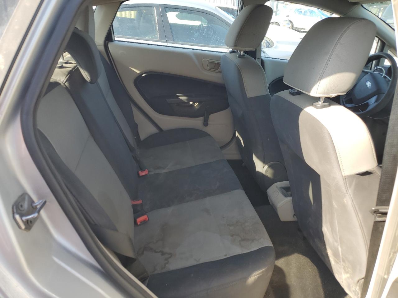 2013 Ford Fiesta S VIN: 3FADP4TJ2DM113899 Lot: 80876335