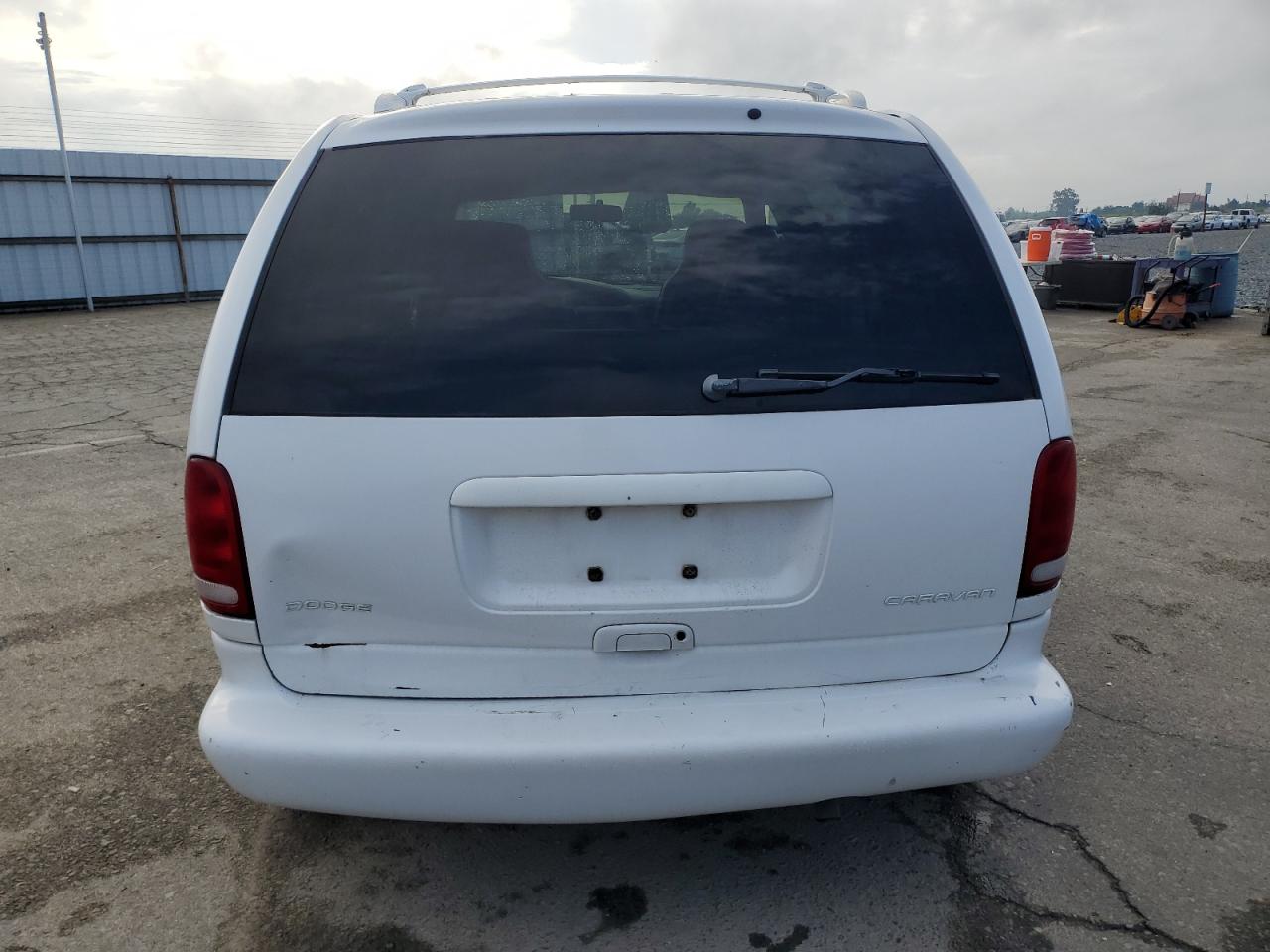 1998 Dodge Caravan Se VIN: 1B4GP45G5WB728348 Lot: 81627285