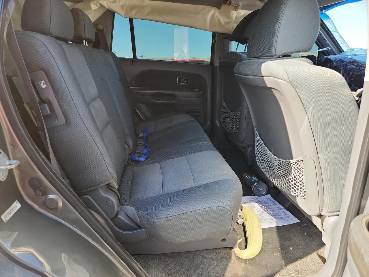 2007 Honda Pilot Lx VIN: 5FNYF28177B001152 Lot: 81486975