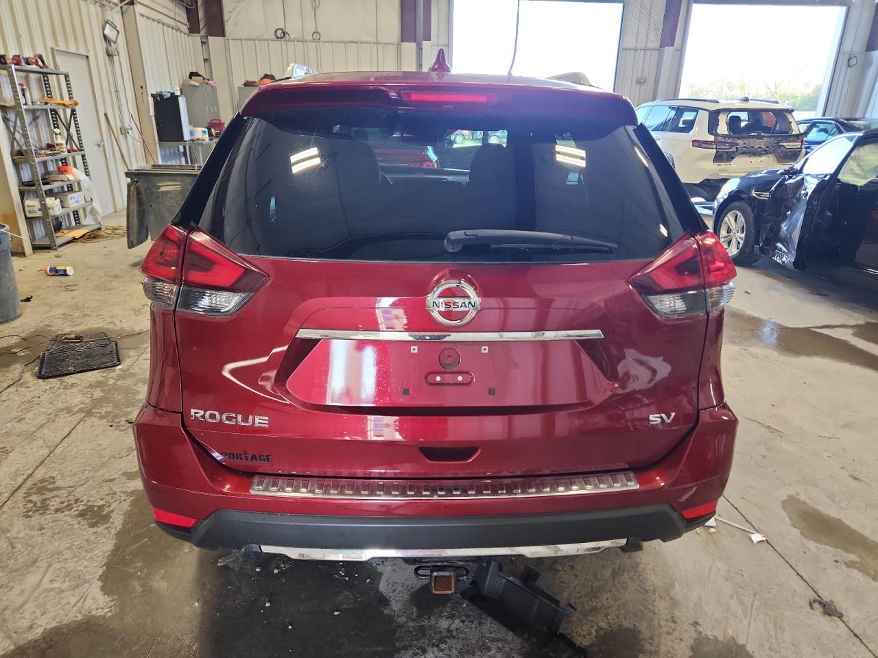 2019 Nissan Rogue S VIN: 5N1AT2MT8KC788888 Lot: 82098795