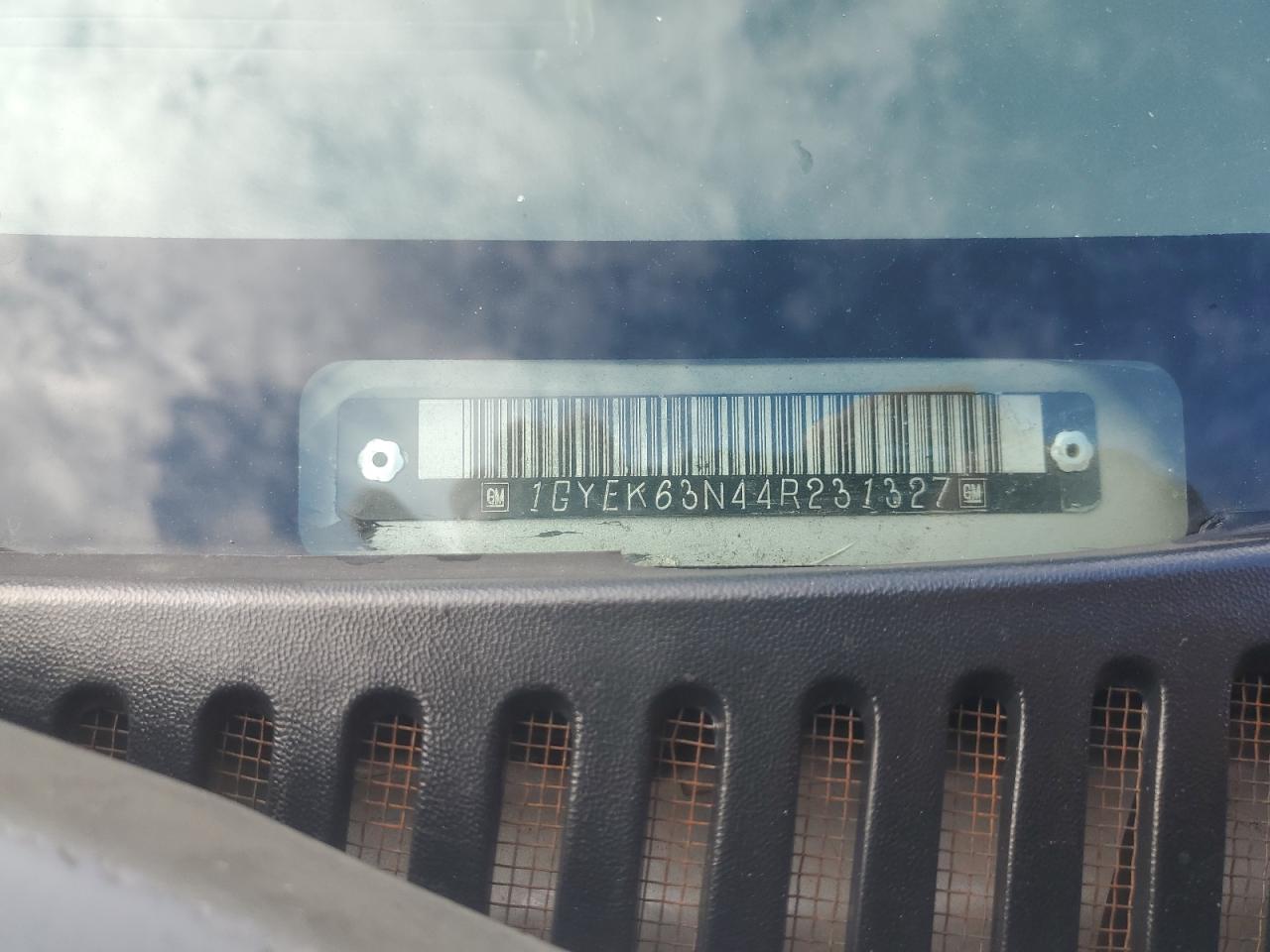 2004 Cadillac Escalade Luxury VIN: 1GYEK63N44R231327 Lot: 84036015