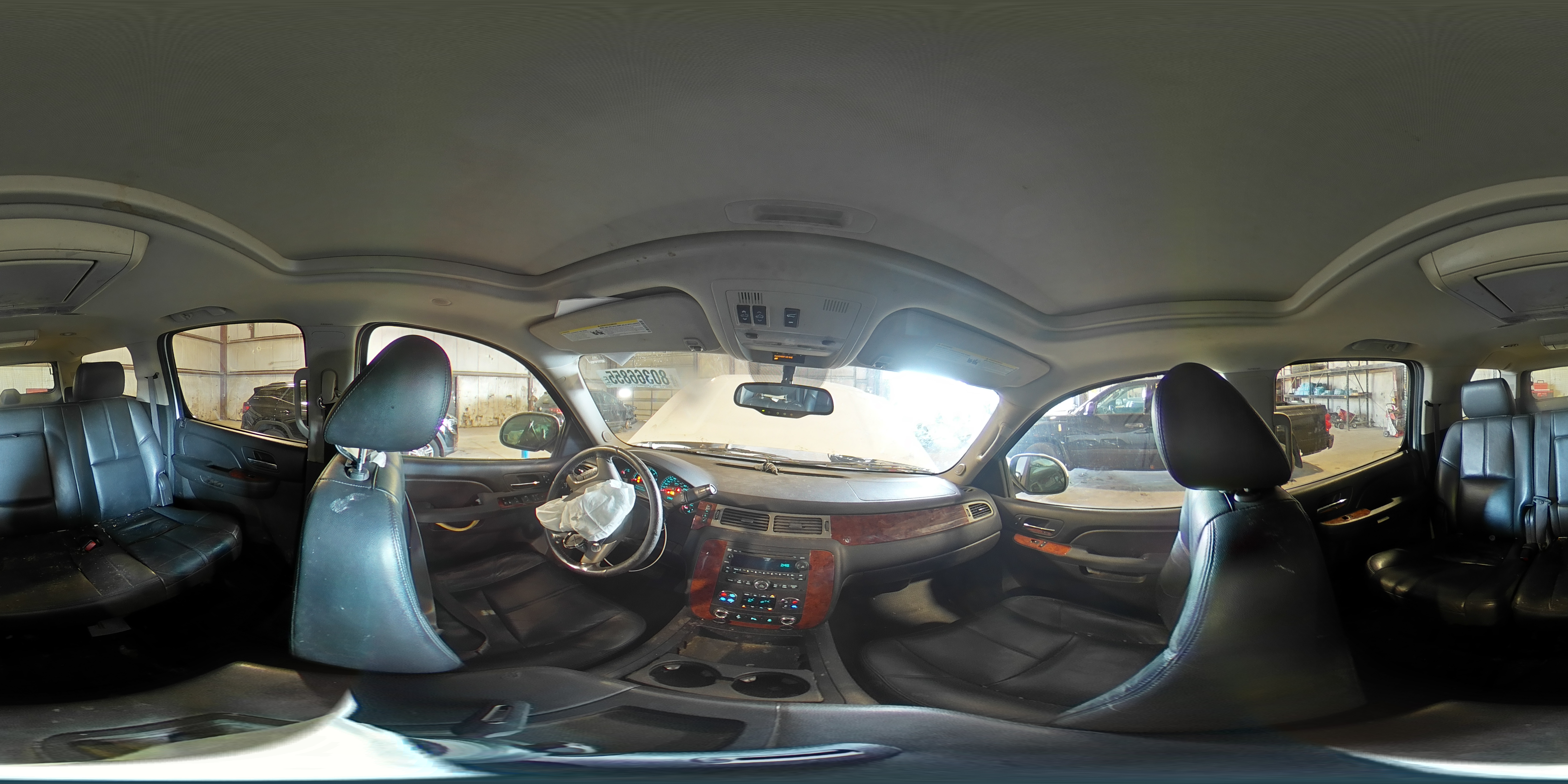 2013 Chevrolet Suburban K1500 Lt VIN: 1GNSKJE73DR327144 Lot: 80366855