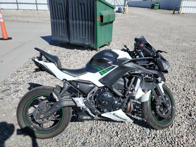 2022 Kawasaki Ex650 N