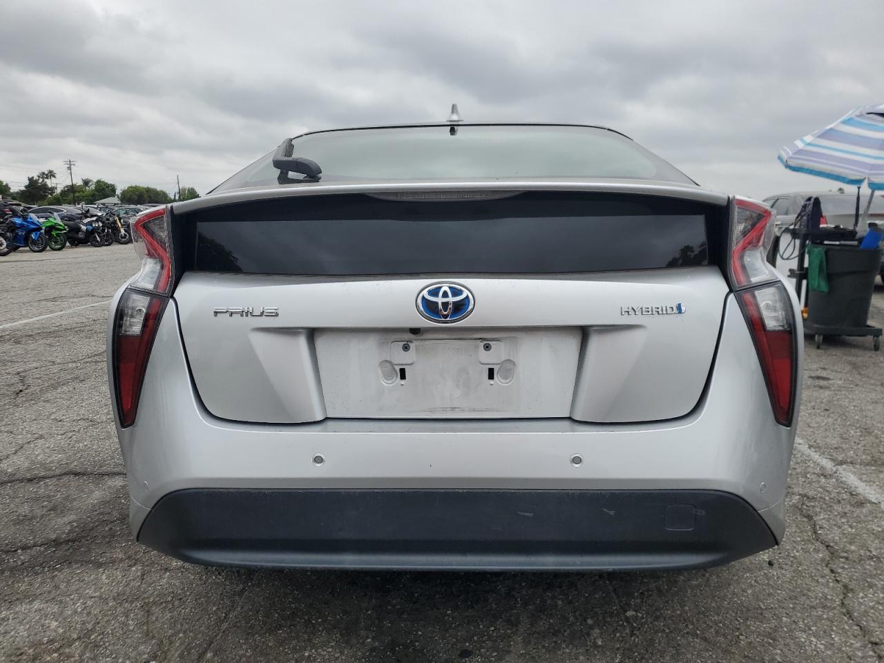 2017 Toyota Prius VIN: JTDKBRFUXH3574021 Lot: 81700615
