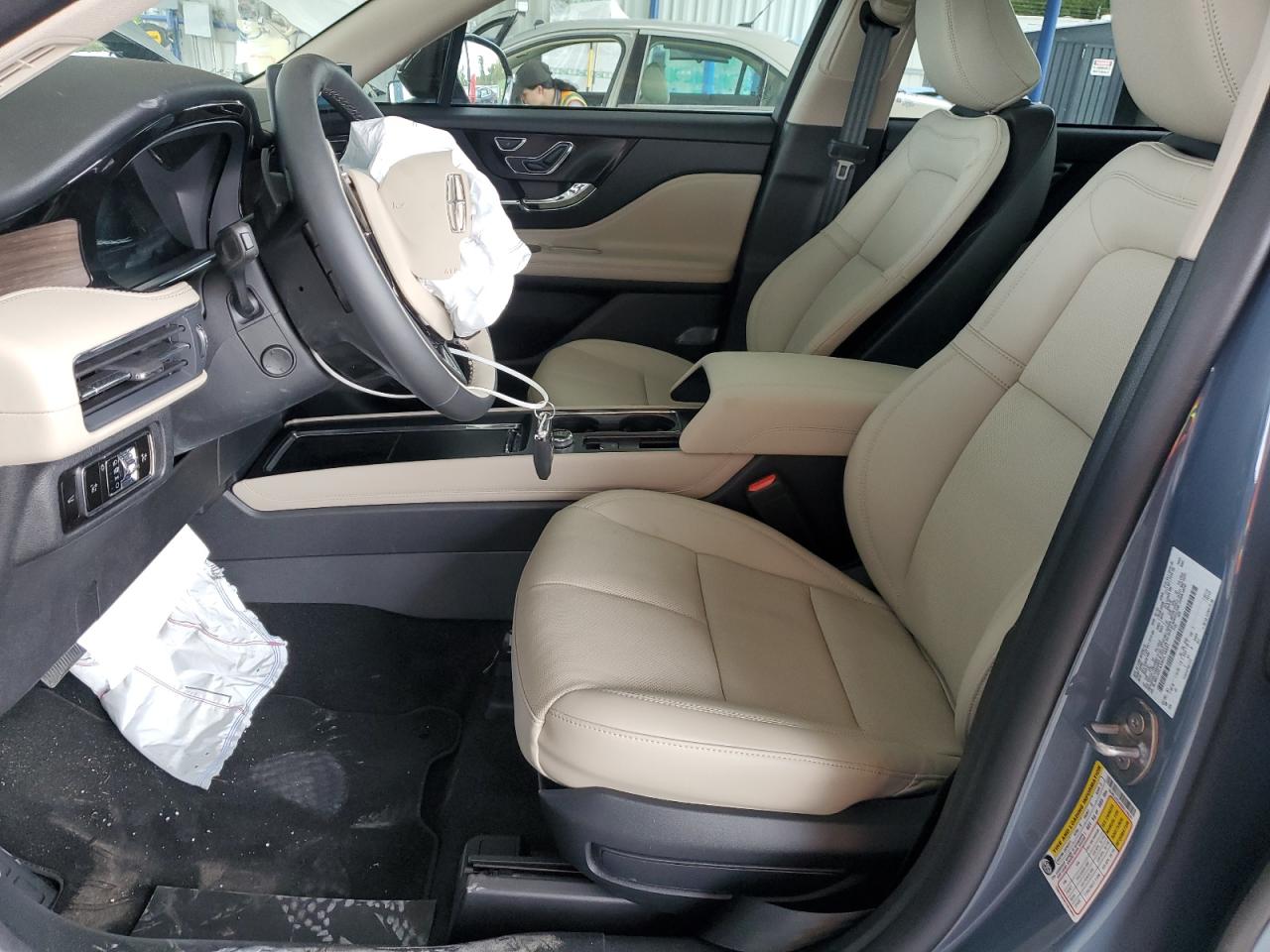 2025 Lincoln Corsair Reserve VIN: 5LMCJ2CA4SUL19531 Lot: 84002665