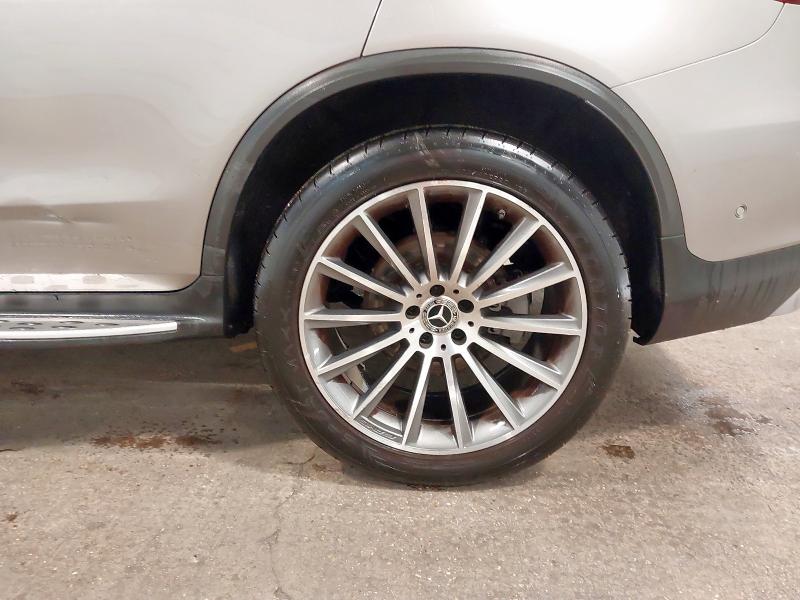 2020 MERCEDES-BENZ GLC 300 AMG LINE PREM D 4 