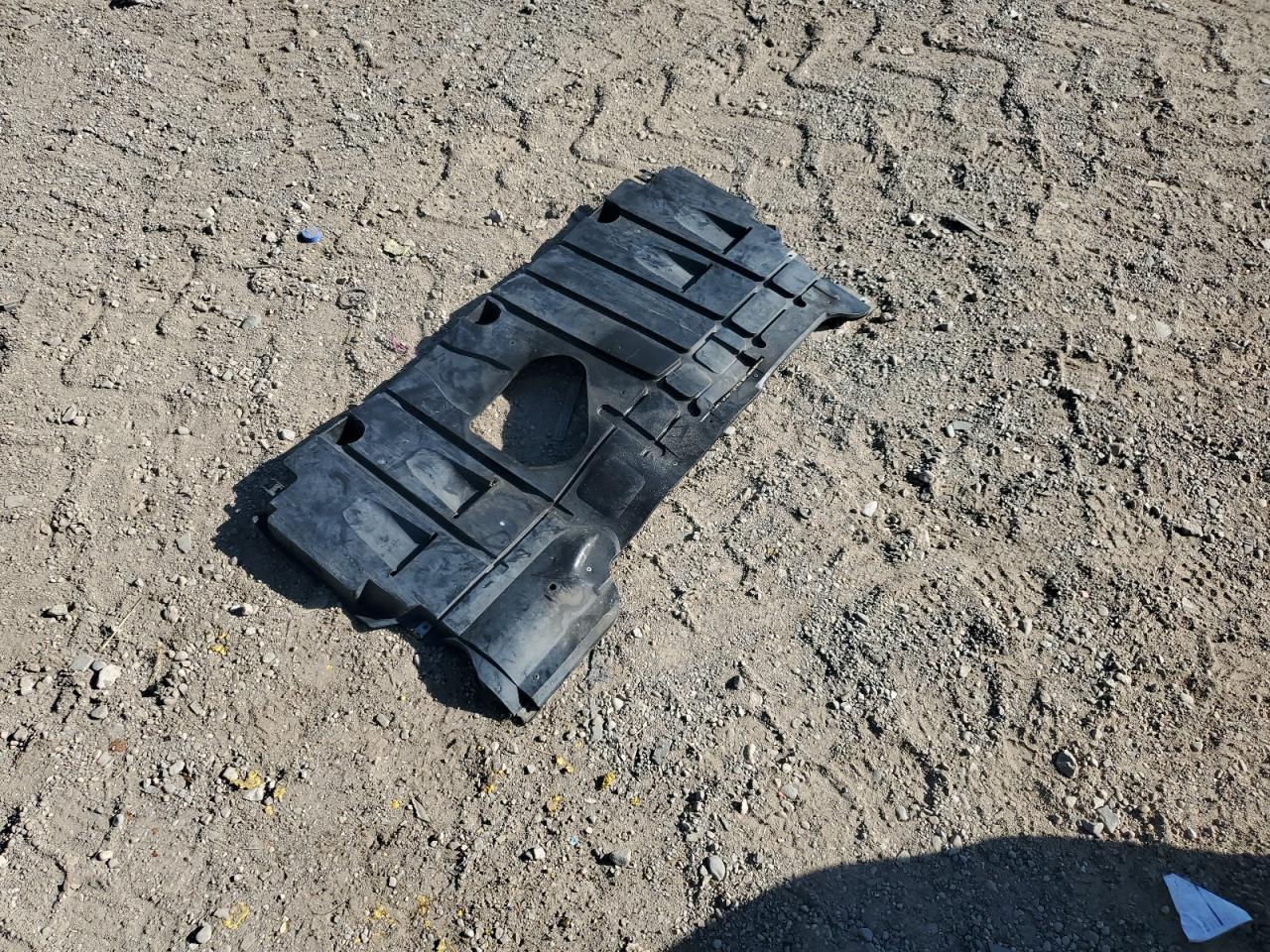 2011 Mazda 3 S VIN: JM1BL1W58B1450002 Lot: 81650055