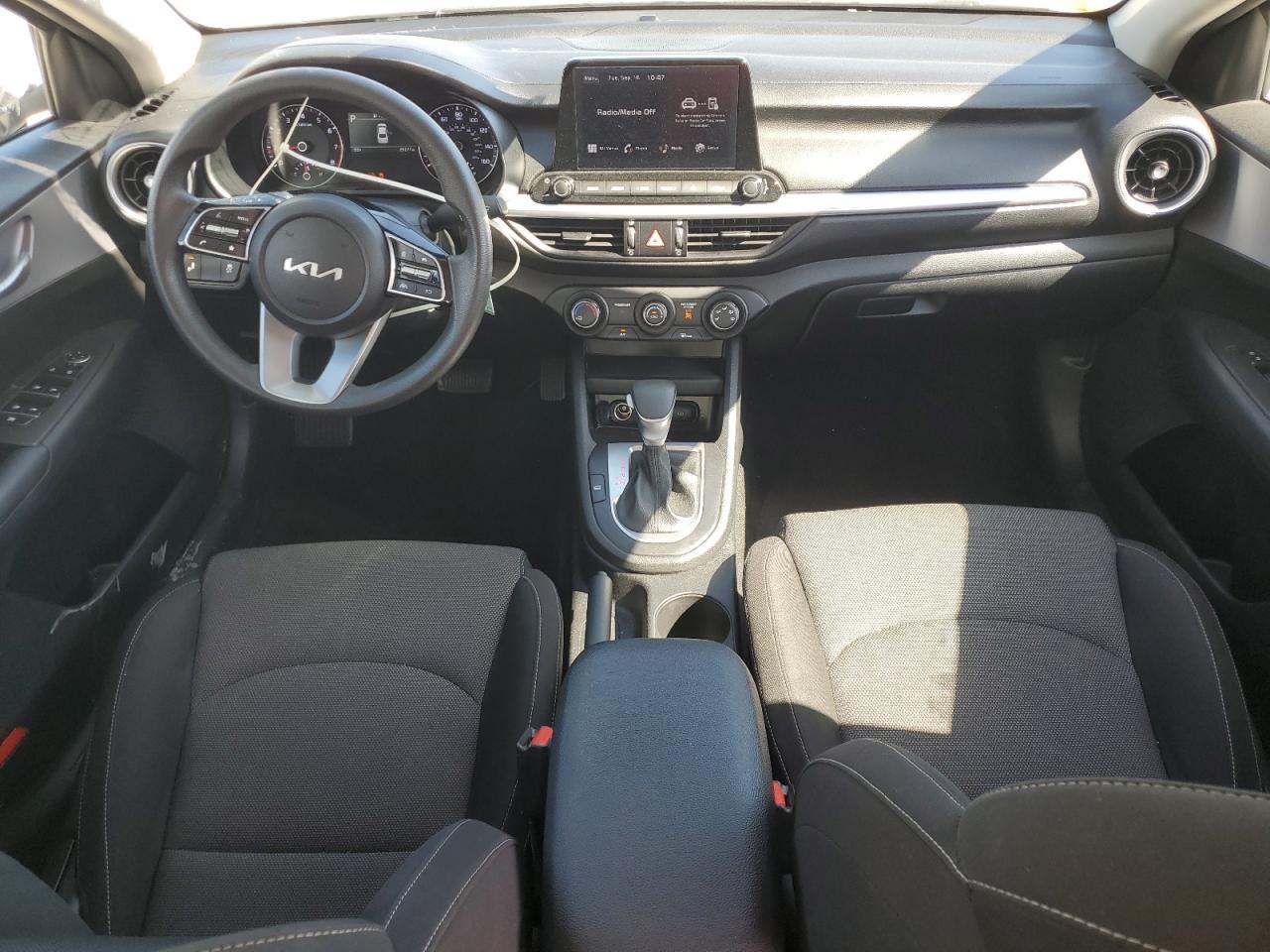 2024 Kia Forte Lx VIN: 3KPF24AD9RE759585 Lot: 80669565