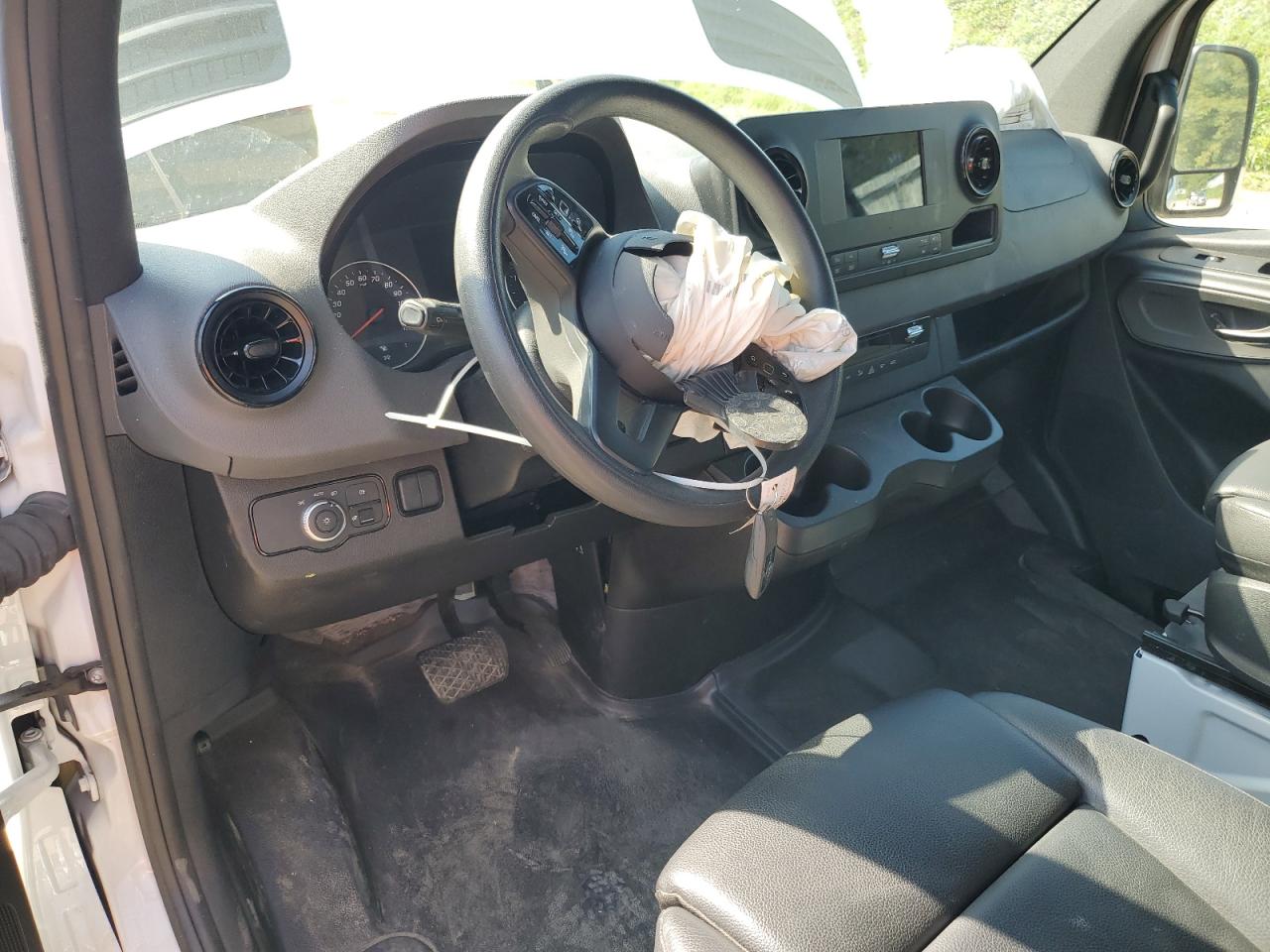 2024 Mercedes-Benz Sprinter 2500 VIN: W1Y4KCHY7RT171018 Lot: 71430235