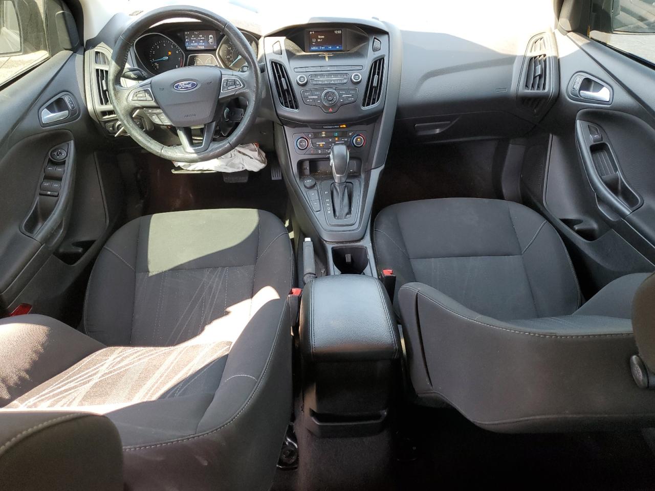 2018 Ford Focus Se VIN: 1FADP3FE9JL239196 Lot: 80323465