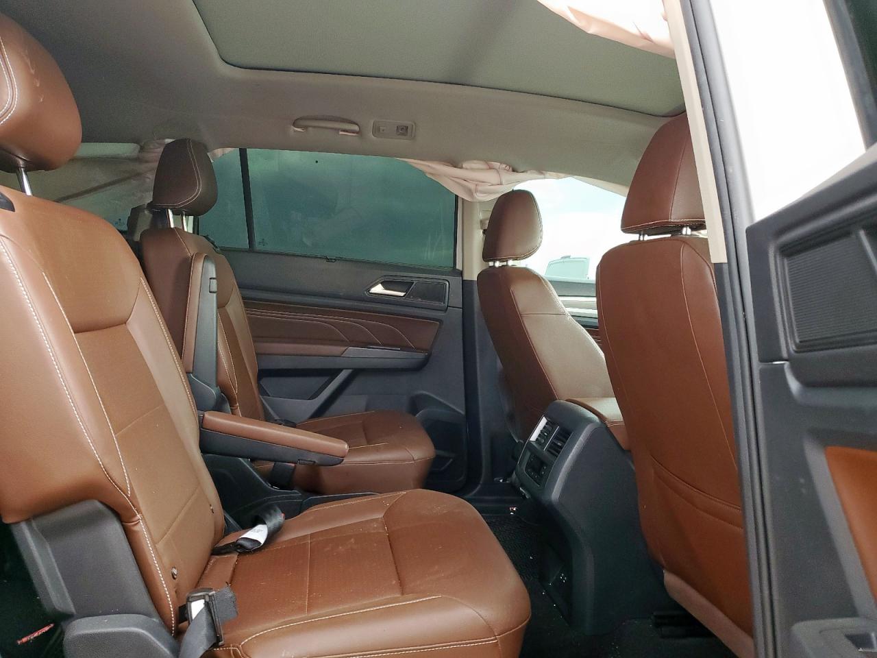 2021 Volkswagen Atlas Sel VIN: 1V2ER2CA9MC585871 Lot: 81233455