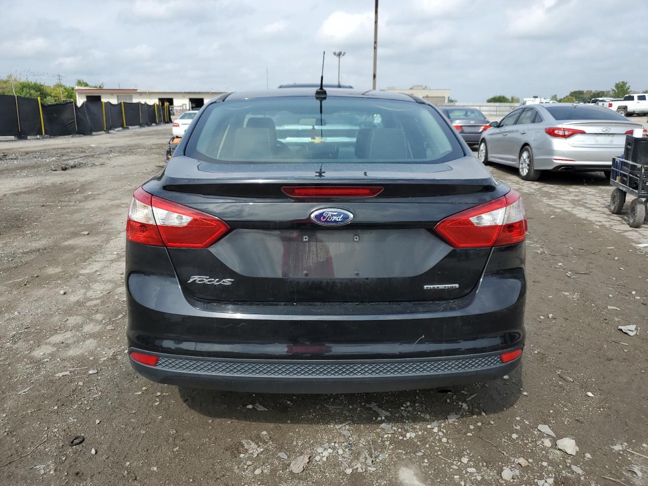 2014 Ford Focus S VIN: 1FADP3E21EL126212 Lot: 82104675