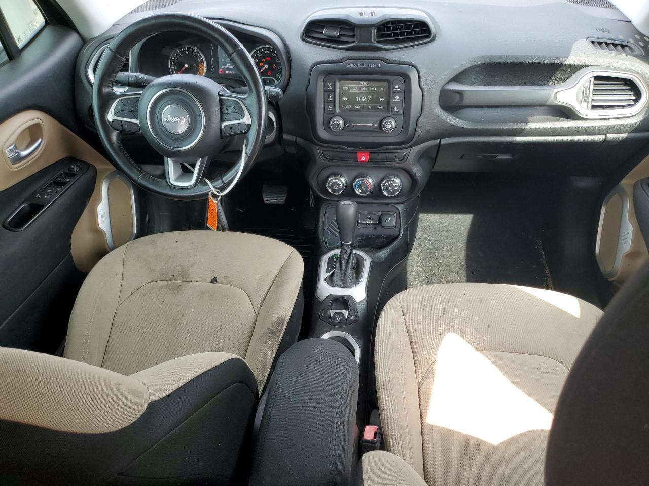 2017 Jeep Renegade Latitude VIN: ZACCJABB6HPG37477 Lot: 71896645