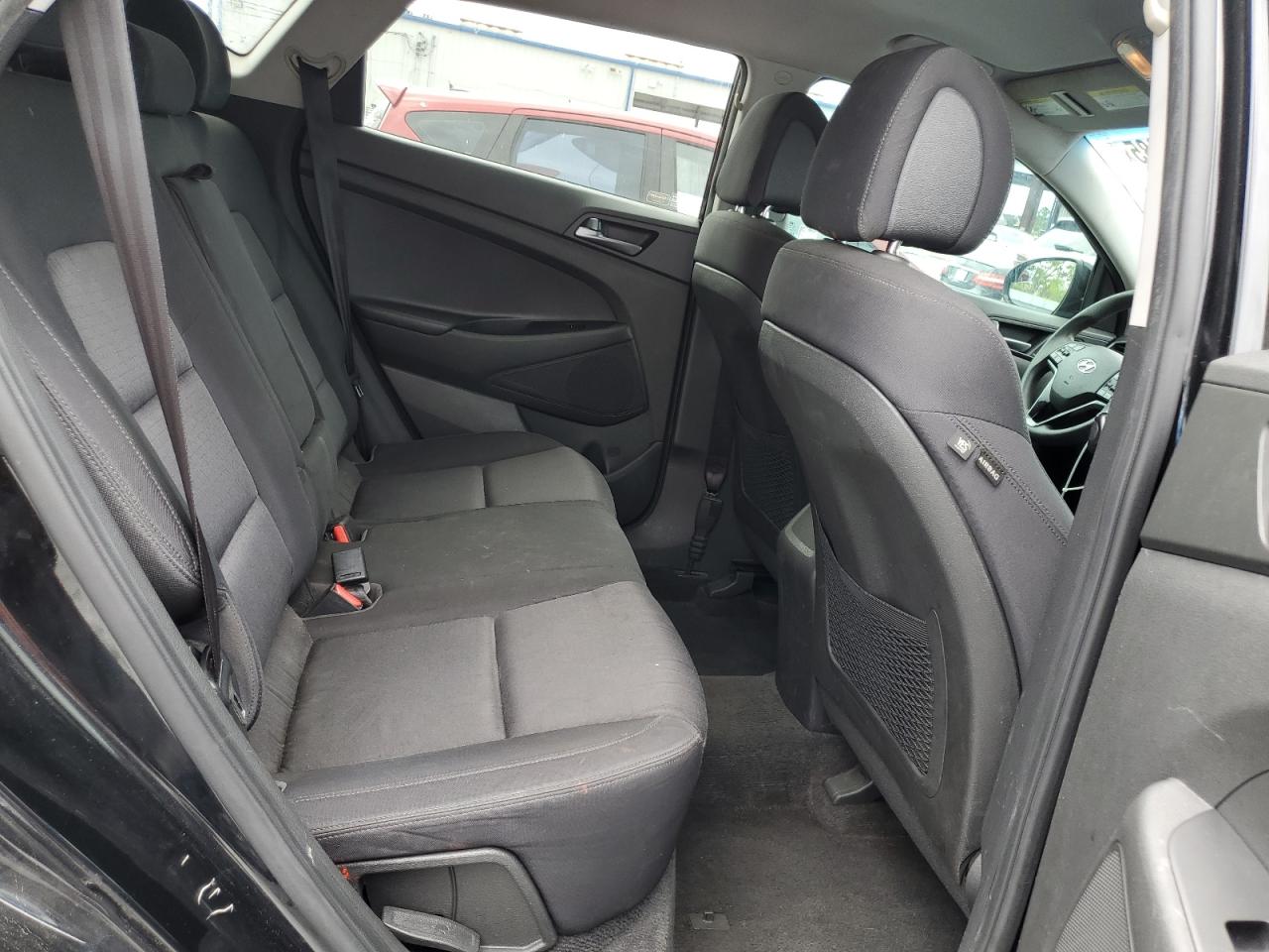 2017 Hyundai Tucson Se VIN: KM8J23A48HU262124 Lot: 80371885