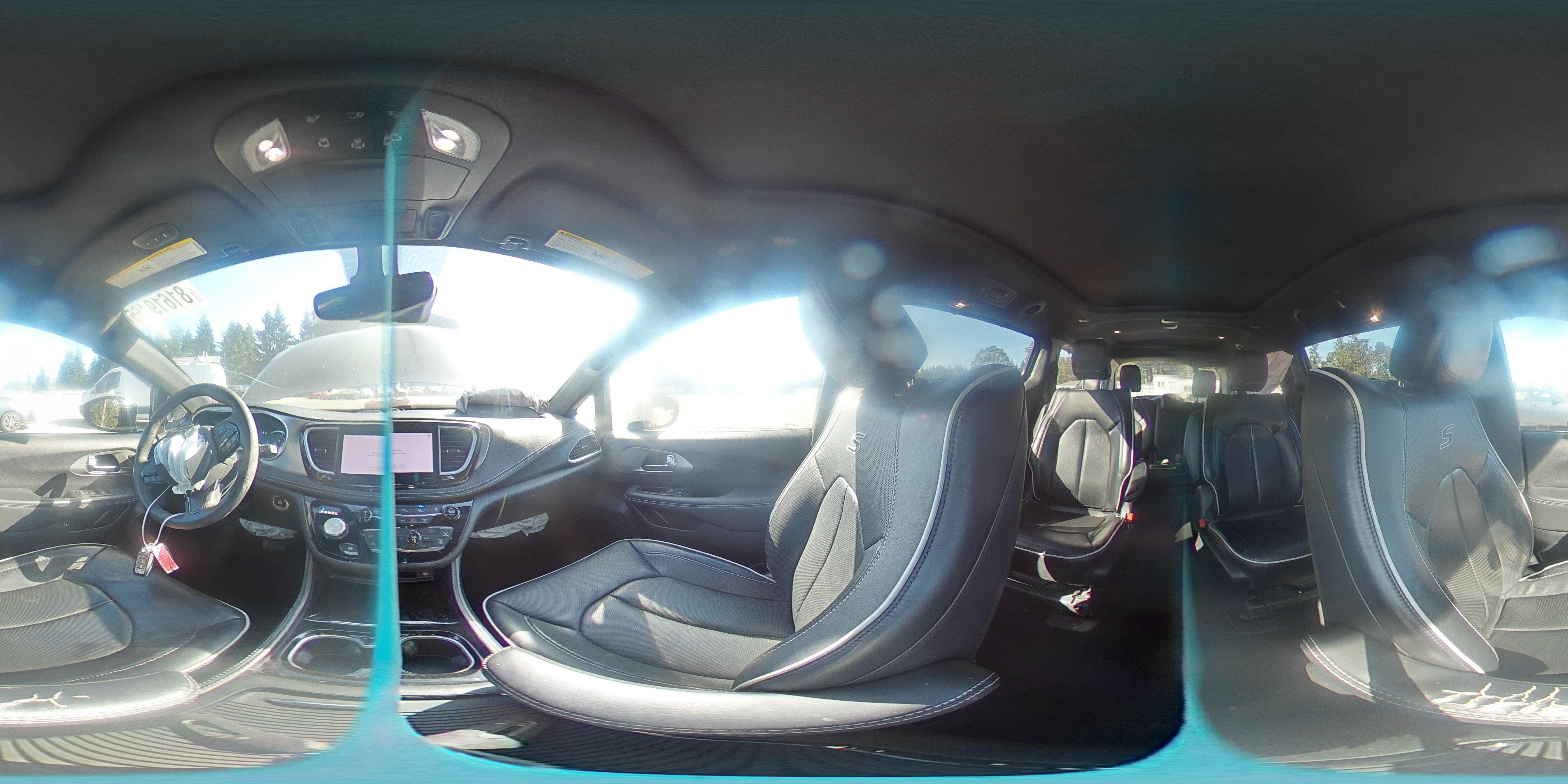 2023 Chrysler Pacifica Hybrid Limited VIN: 2C4RC1S70PR562866 Lot: 81619465