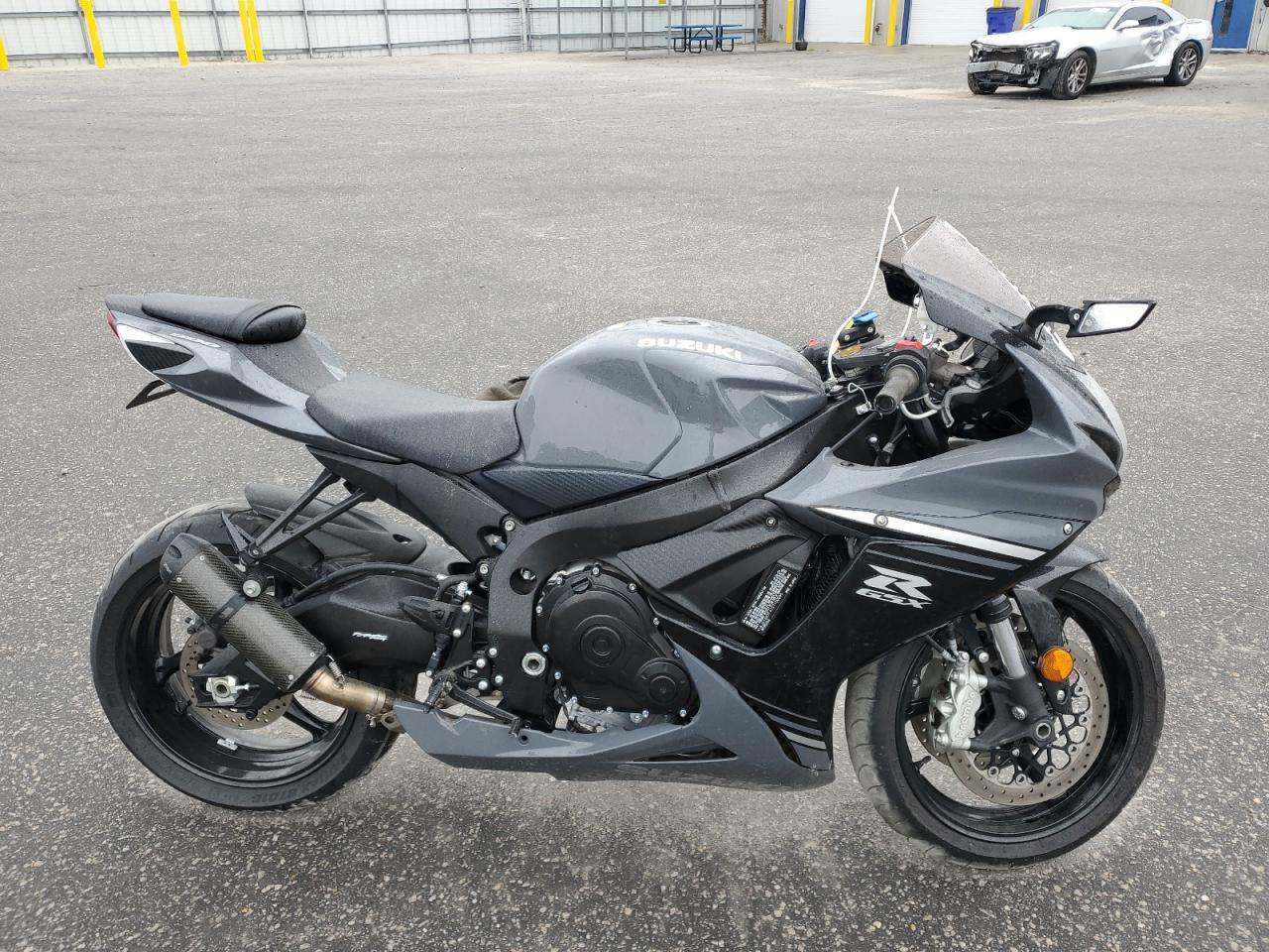 Vehicle photo