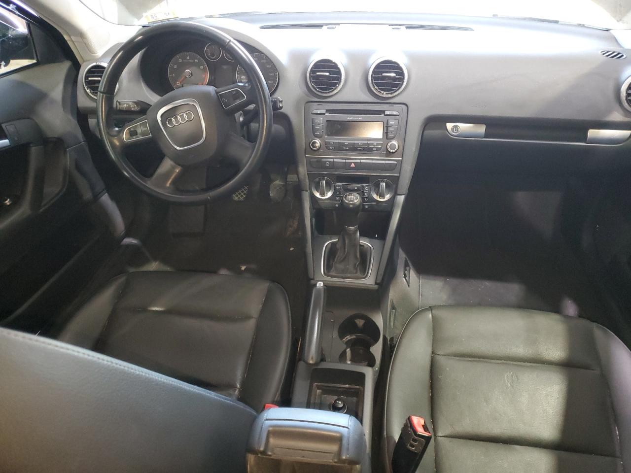 2013 Audi A3 Premium VIN: WAUFEAFM2DA010828 Lot: 80994005