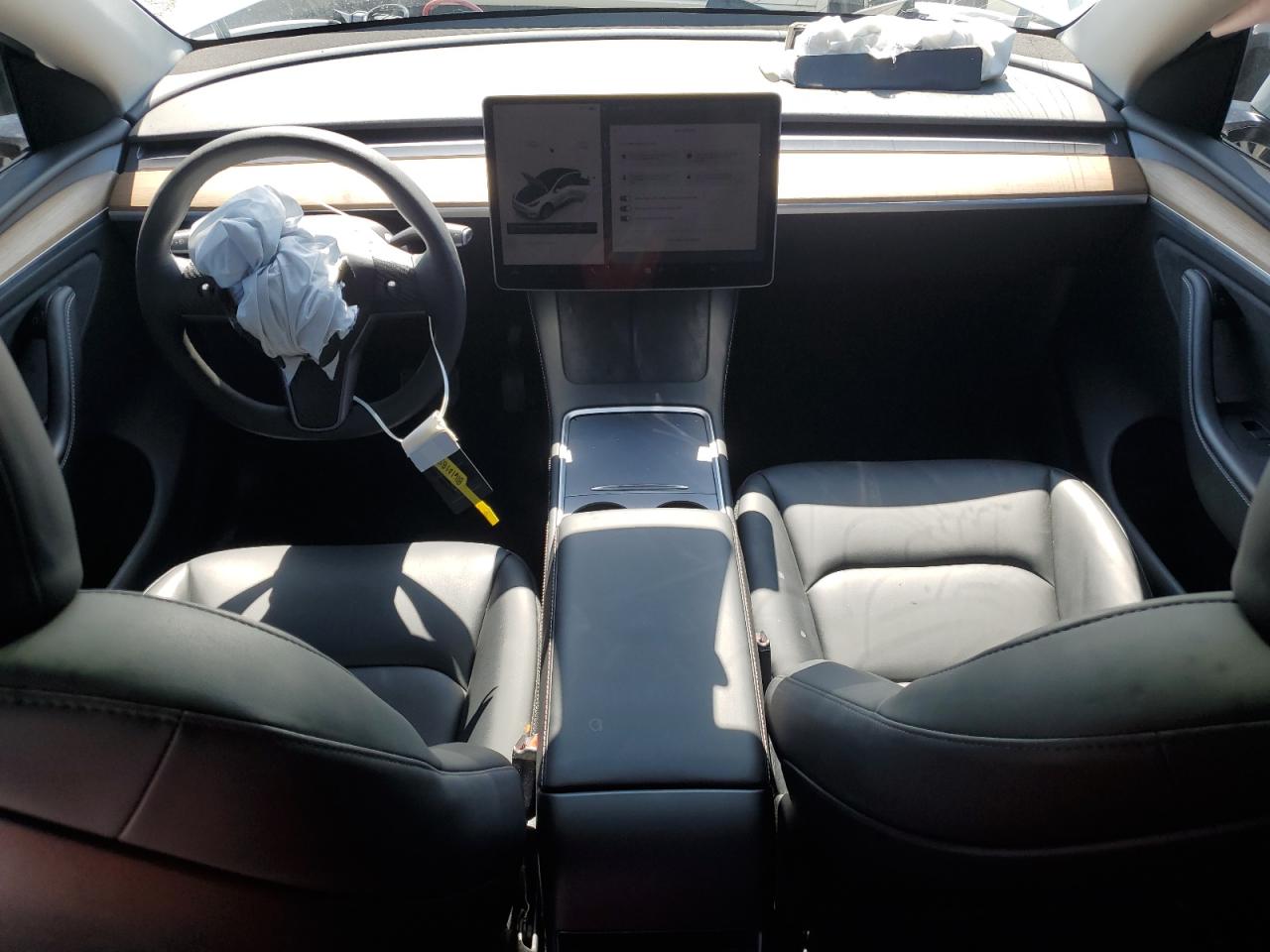 2024 Tesla Model Y VIN: 7SAYGDEE0RA237080 Lot: 81610185