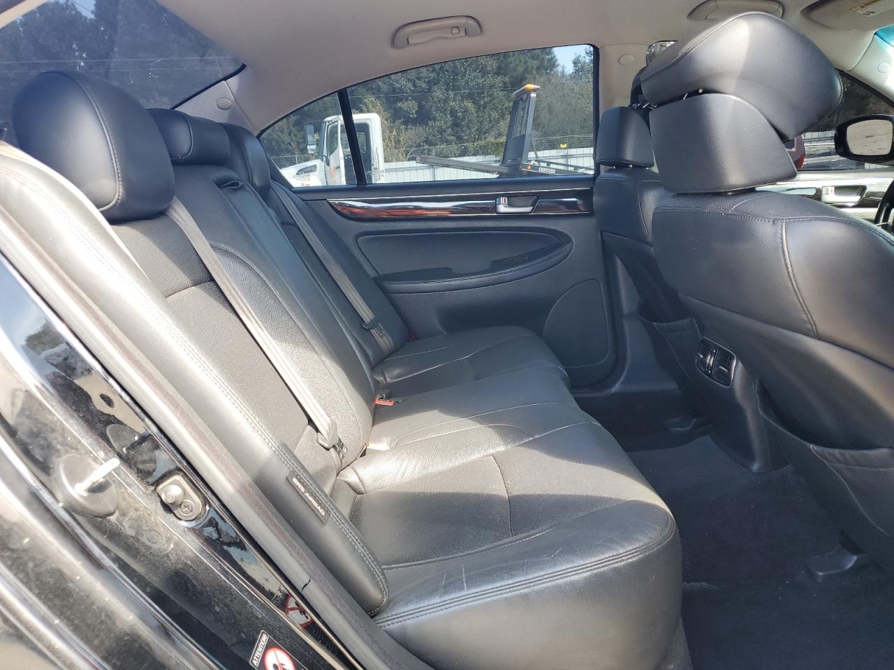 2012 Hyundai Genesis 3.8L VIN: KMHGC4DD4CU179291 Lot: 81490985