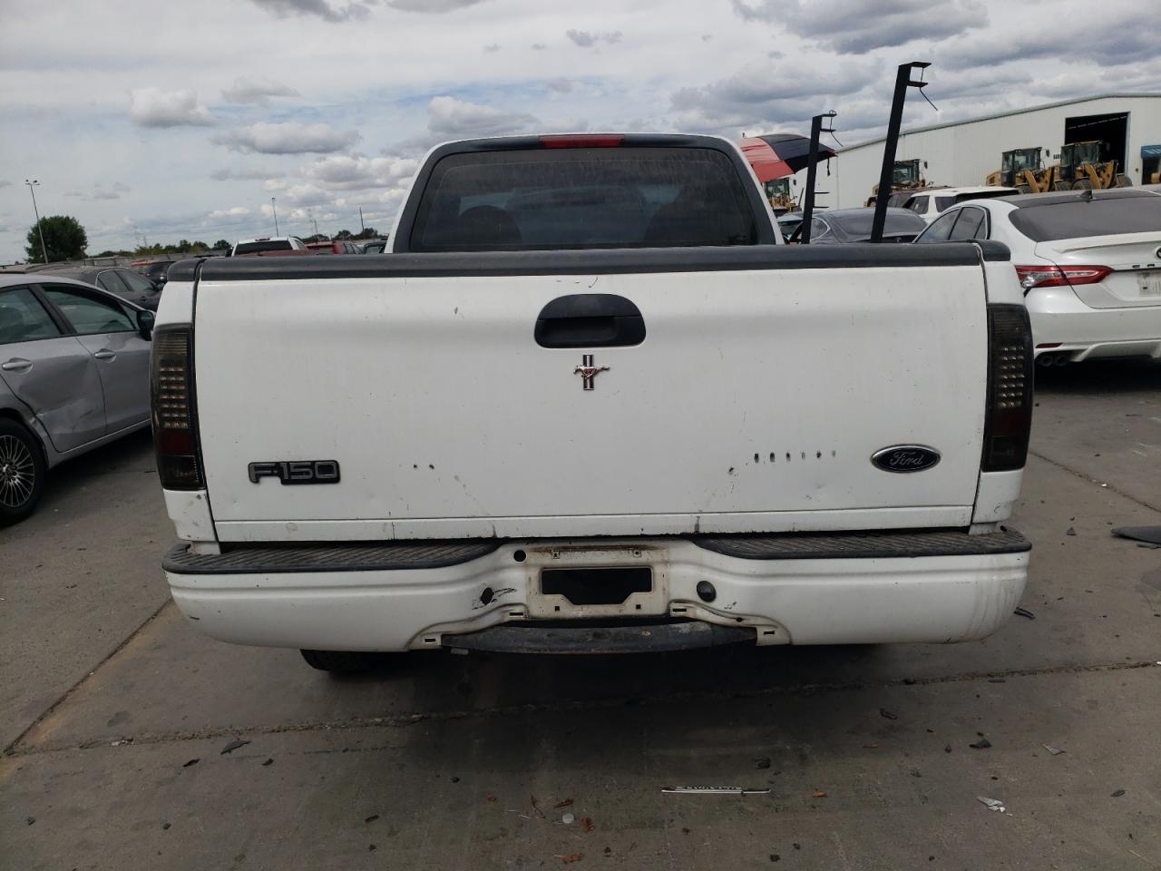 1999 Ford F150 VIN: 1FTZF1721XKA76294 Lot: 71511665