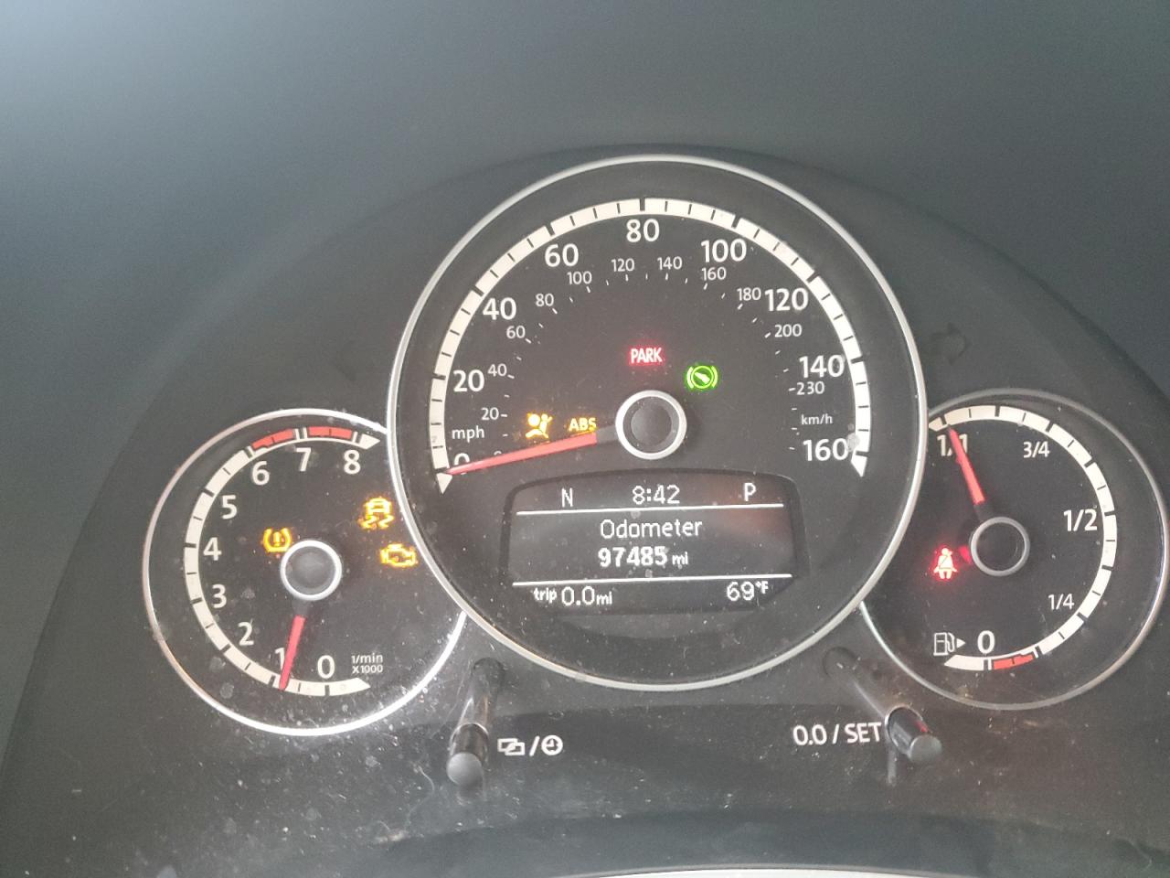 2013 Volkswagen Beetle VIN: 3VW5P7AT2DM820342 Lot: 83980605