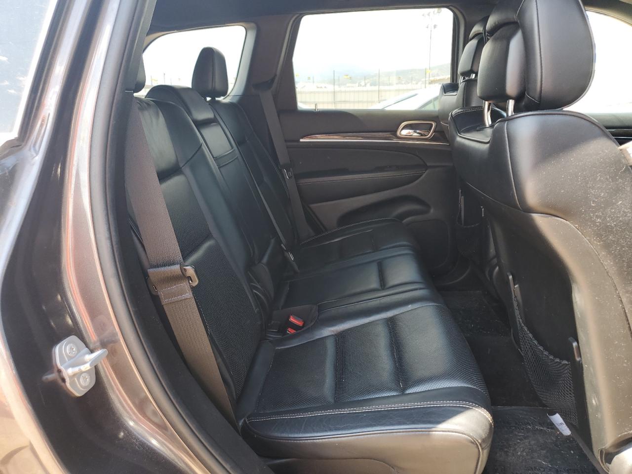 2015 Jeep Grand Cherokee Overland VIN: 1C4RJFCG6FC718210 Lot: 70951405