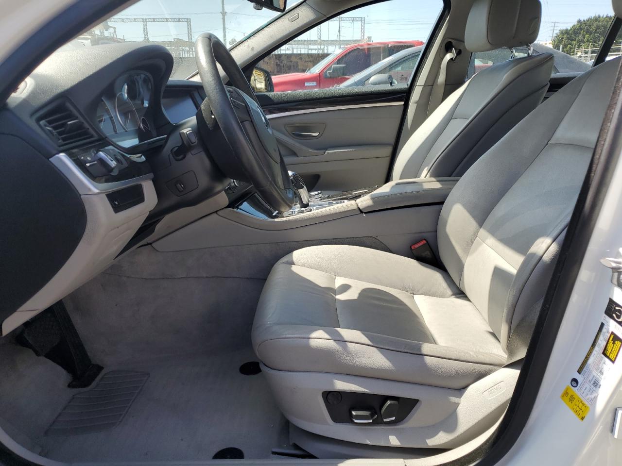 2013 BMW 528 I VIN: WBAXG5C52DDY35172 Lot: 84469075