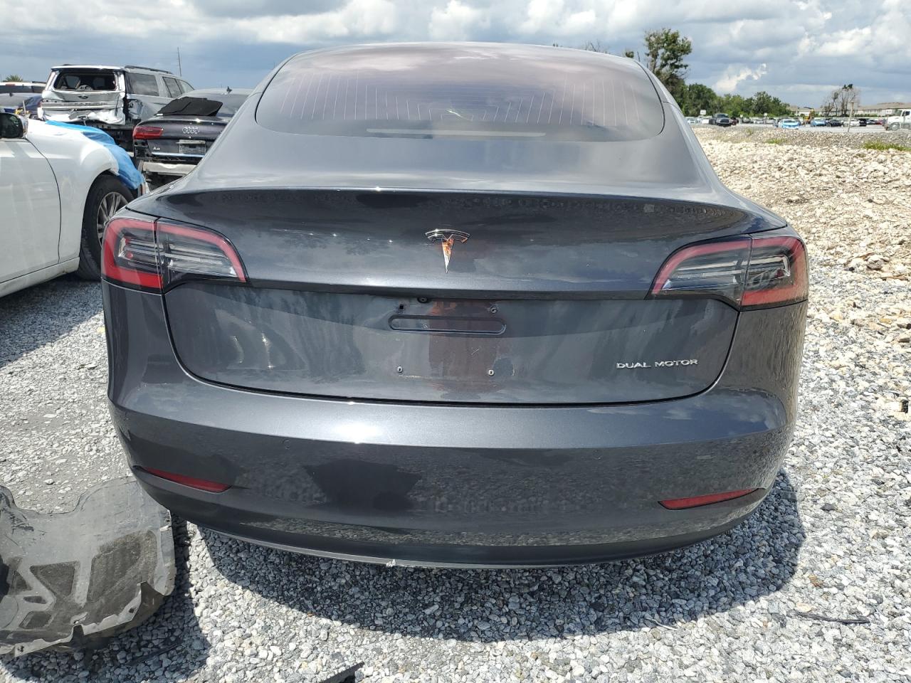 2018 Tesla Model 3 VIN: 5YJ3E1EB3JF132476 Lot: 80780125