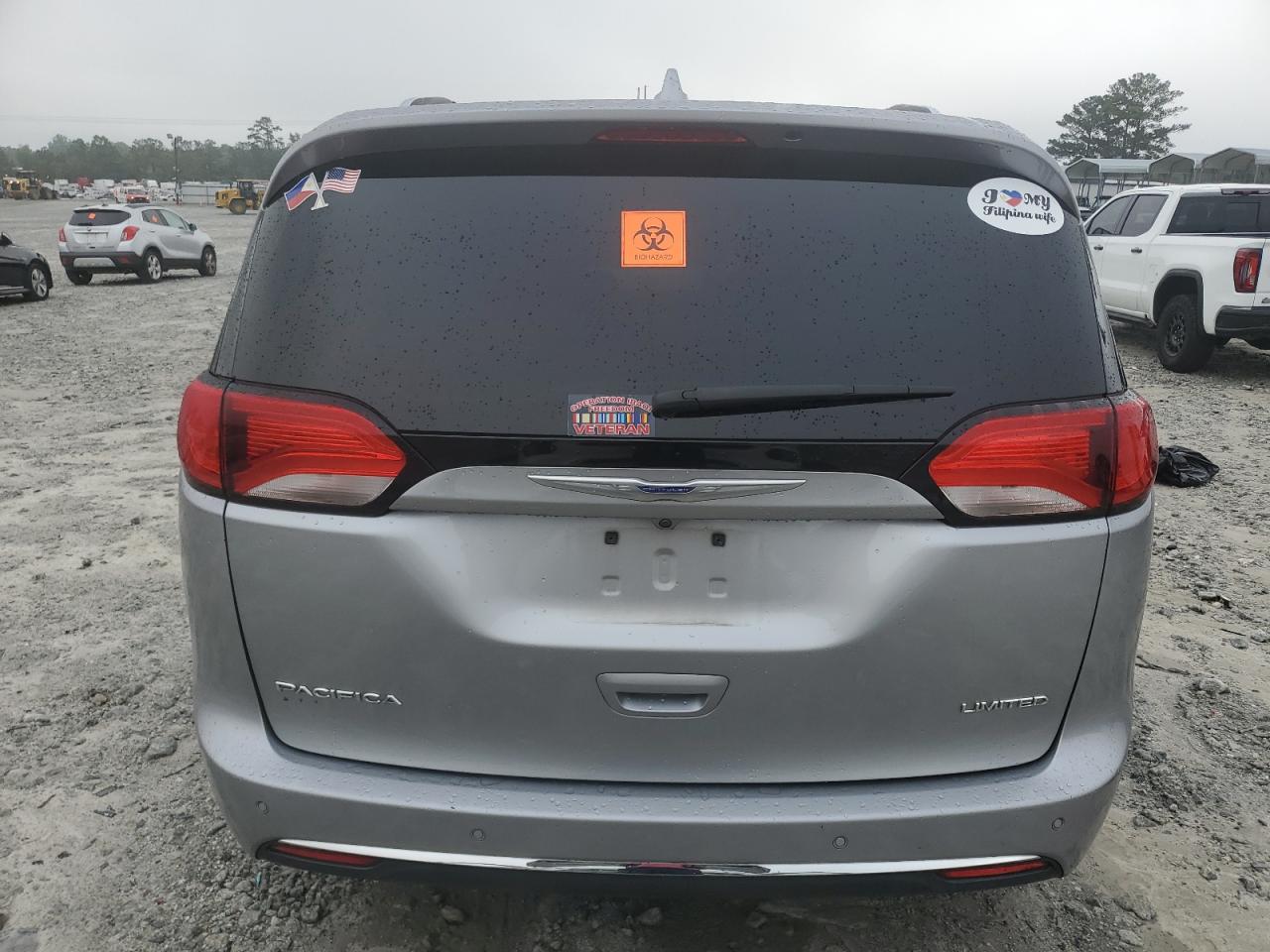 2020 Chrysler Pacifica Limited VIN: 2C4RC1GG0LR143967 Lot: 84356075