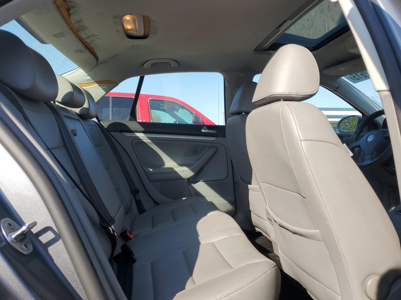 2007 Volkswagen Jetta Wolfsburg VIN: 3VWEF71K17M061908 Lot: 82062615