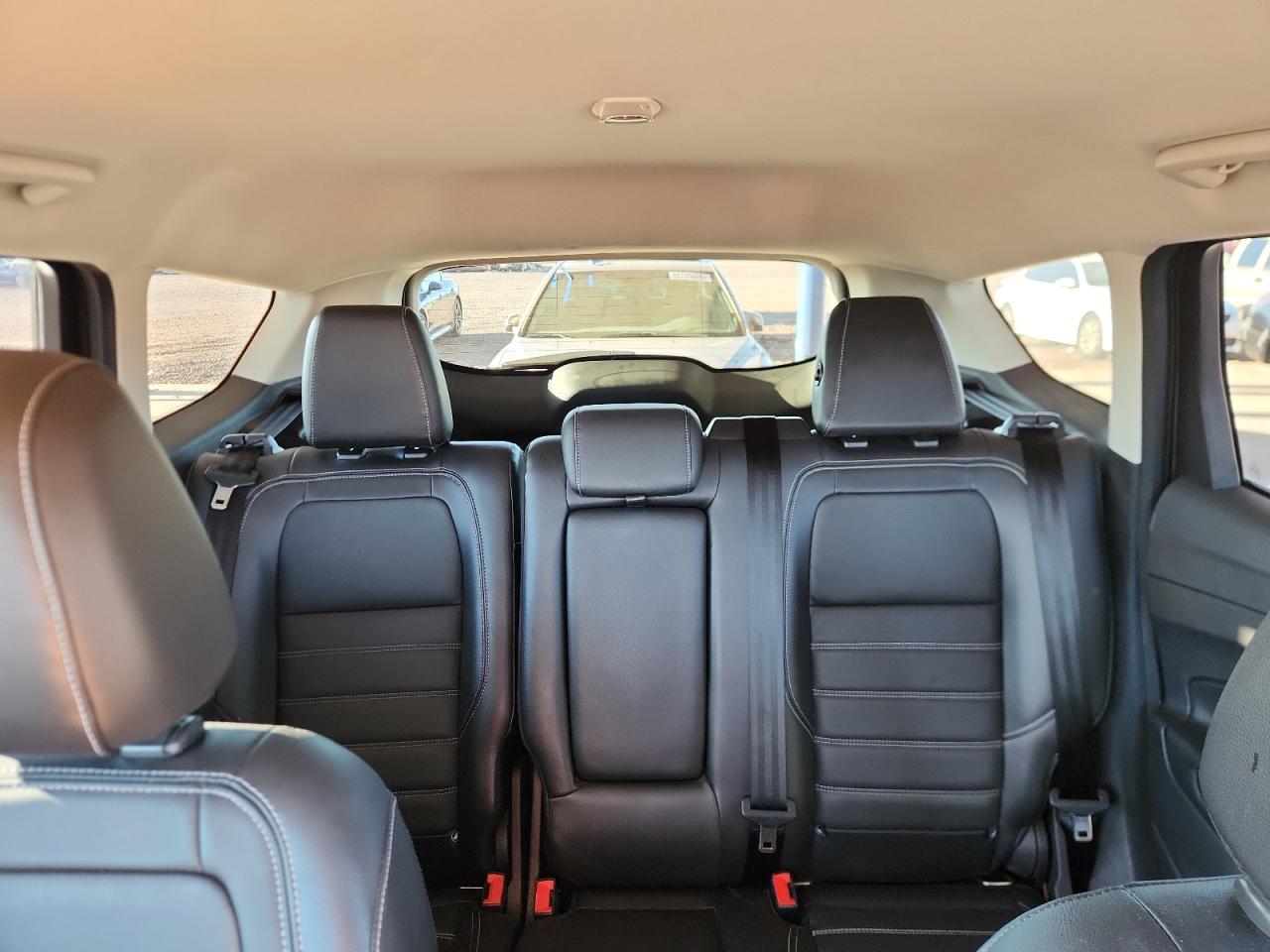 2017 Ford Escape Titanium VIN: 1FMCU9J9XHUC51563 Lot: 81632235