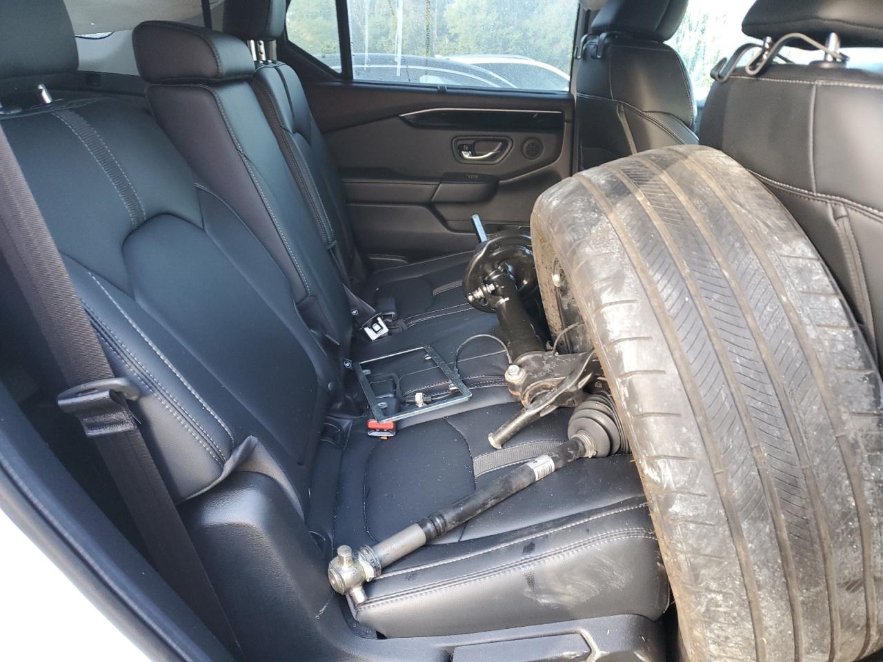 2024 Honda Pilot Touring VIN: 5FNYG2H77RB006694 Lot: 80000695