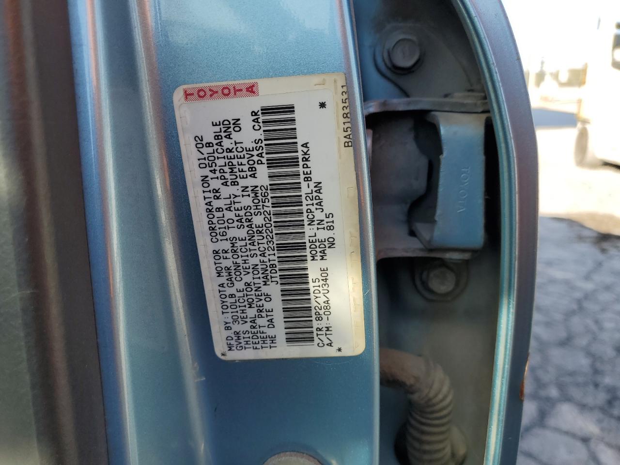 2002 Toyota Echo VIN: JTDBT123220227562 Lot: 70945565