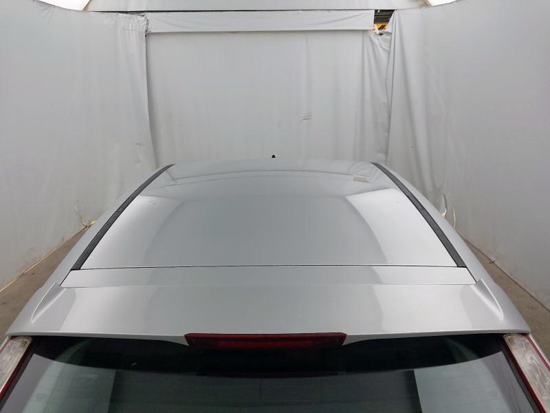 2010 FORD FOCUS TITANIUM 