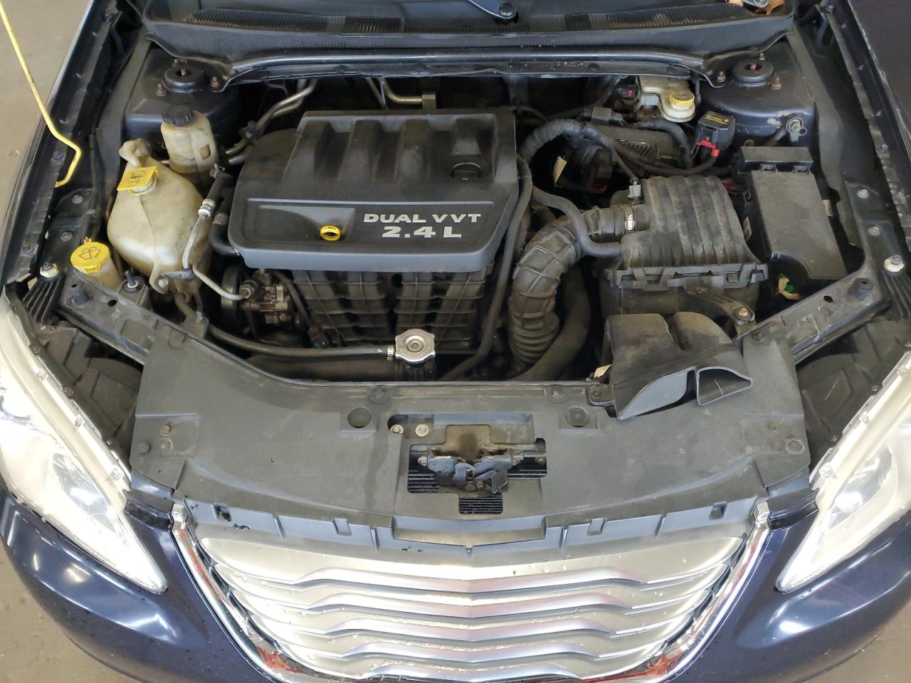 2012 Chrysler 200 Touring VIN: 1C3CCBBB7CN130898 Lot: 69104885