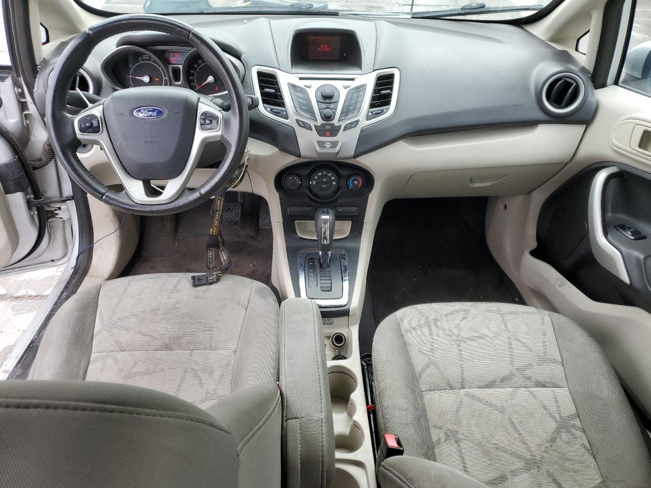 2013 Ford Fiesta Se VIN: 3FADP4BJ8DM109406 Lot: 81892705