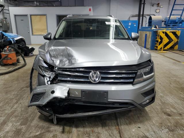  VOLKSWAGEN TIGUAN 2020 Серебристый